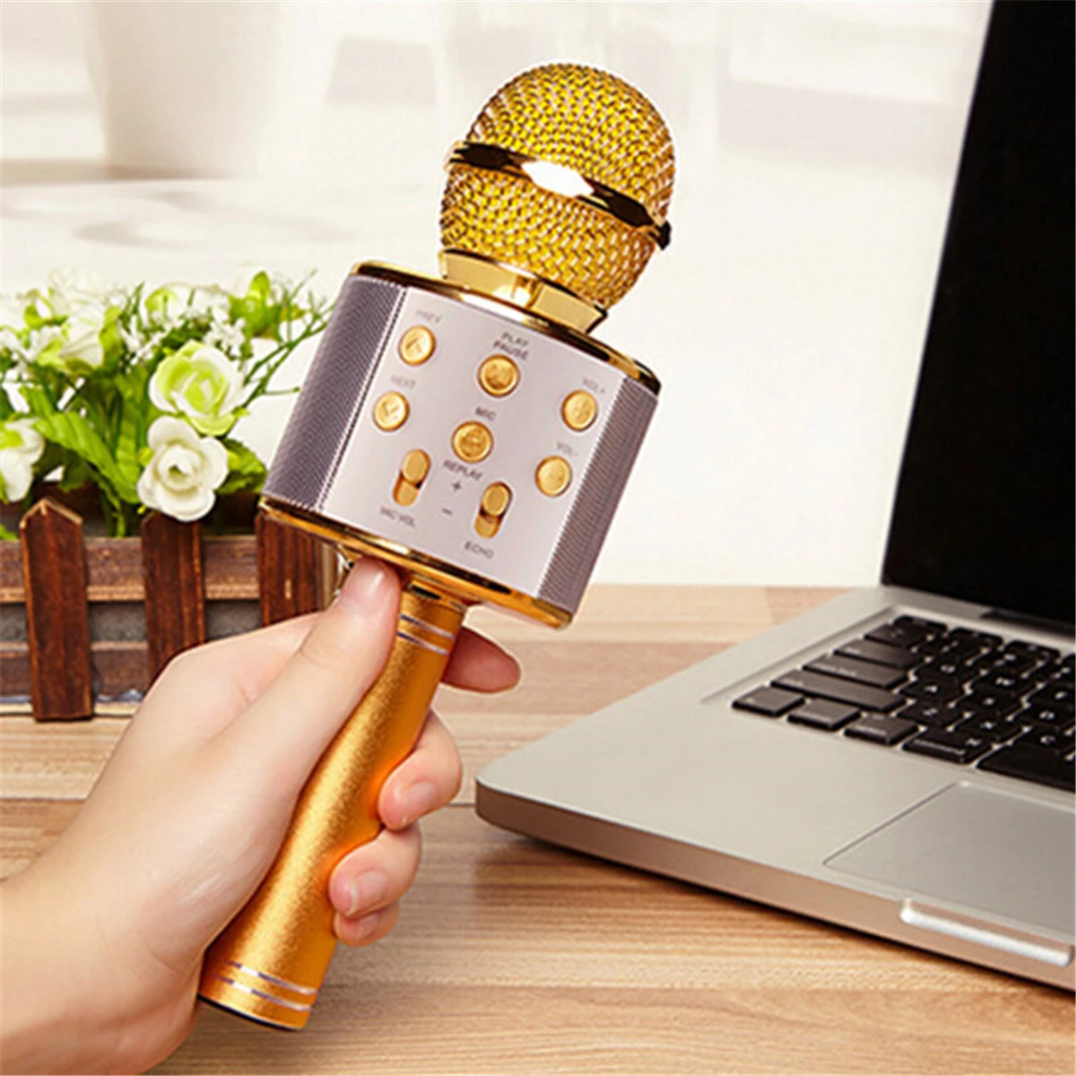 Microphone karaoké Bluetooth sans fil à condensateur pour enfants
